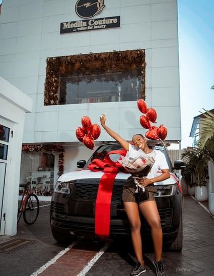 Celebrity Stylist, Medlin Boss Acquires Range Rover (Photos)