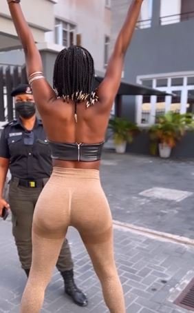 Nigerians Drag Korra Obidi For Twerking In Front Of Police Officer