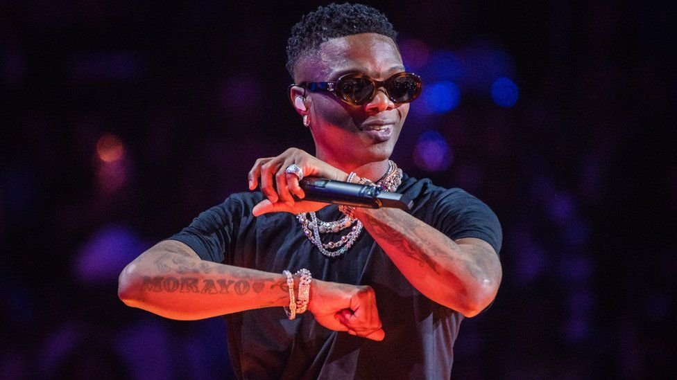 Netizens Drag Wizkid For Snubbing Show In Abidjan